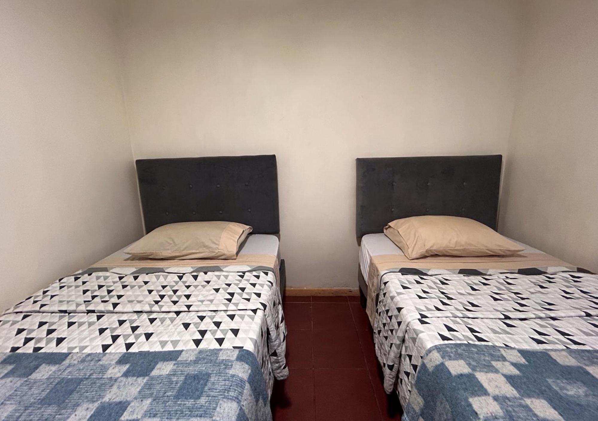 Chez Humbert Hostel Santiago Buitenkant foto