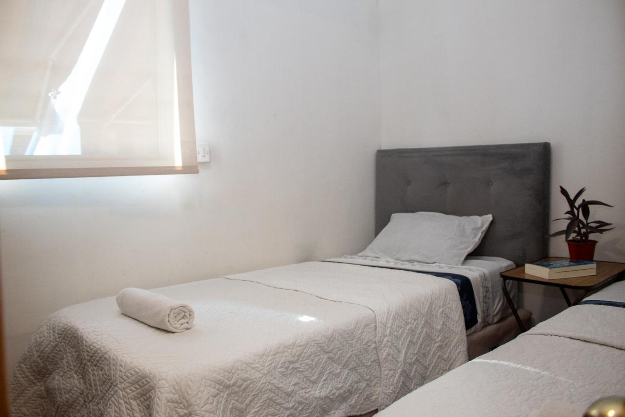 Chez Humbert Hostel Santiago Buitenkant foto